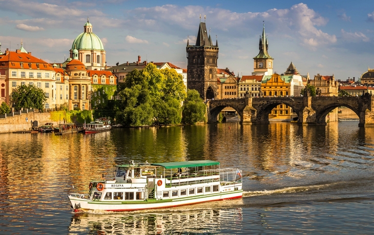 Moldau Bootsfahrt mit Mango Tours