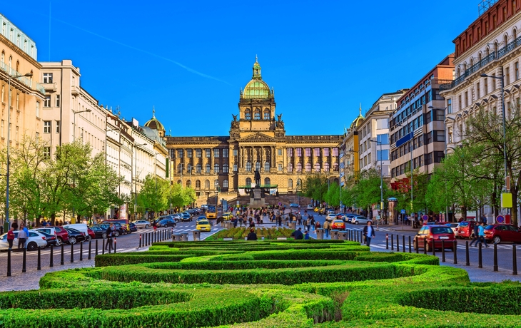 Wenzelsplatz und Nationalmuseum in Prag, Tschechische Republik